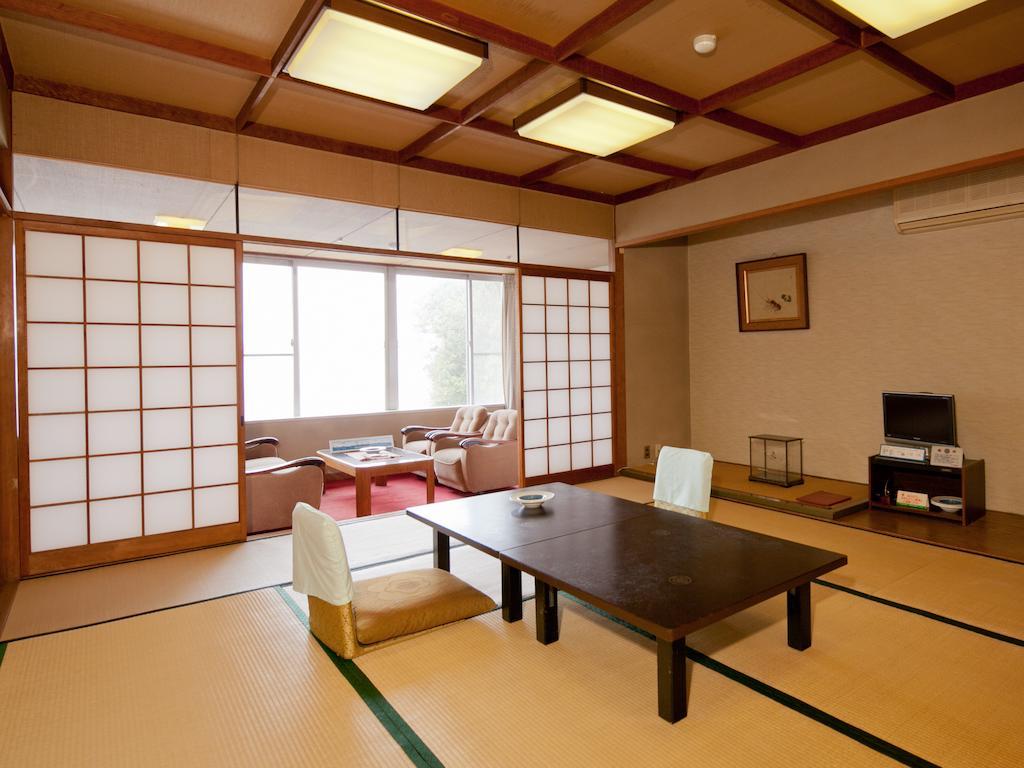 Wakayama Kada Onsen Kada Kaigetsu Hotel Quarto foto